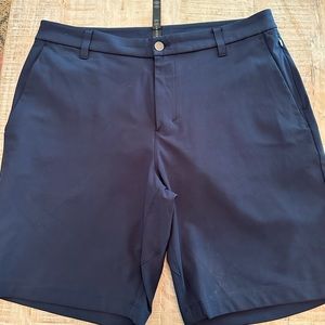 Men’s Lululemon Commission shorts, 7in